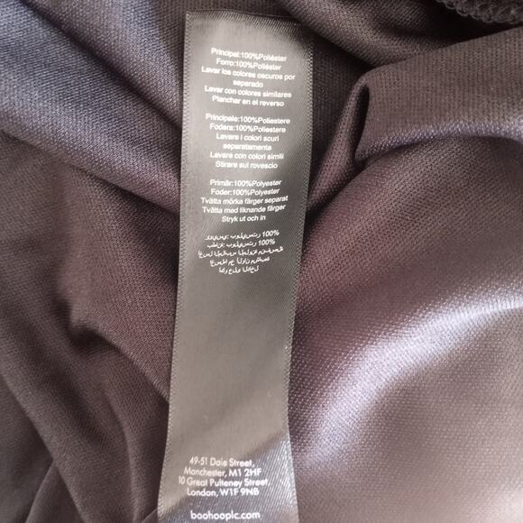 Boohoo Pleated Puff Sleeve Maxi Dress - Picture 11 of 12